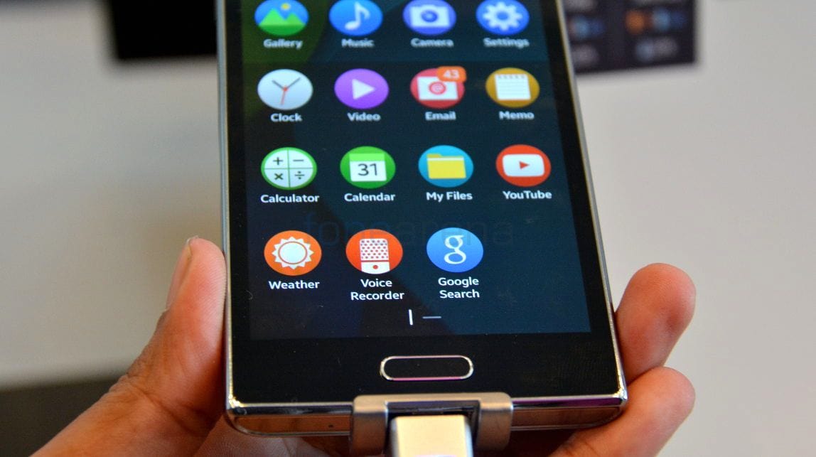 مواصفات وصور لواجهة هاتف سامسونج زد بنظام التشغيل تايزن Samsung Z