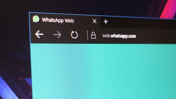 مايكروسوفت تعمل على جلب خدمة الواتس اب ويب على متصفح ايدج