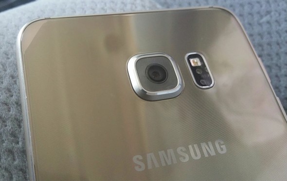 Galaxy S6 Plus يحمل شاشة 5.5 انش اكبر من s6 edge
