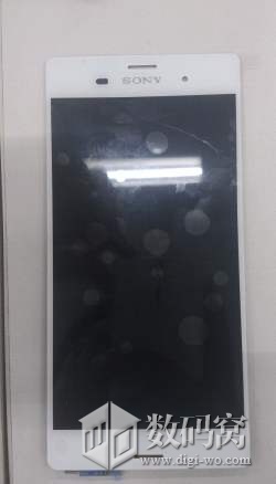 سونى z3 ميني النسخة الاصغر من هاتف Sony Xperia Z3
