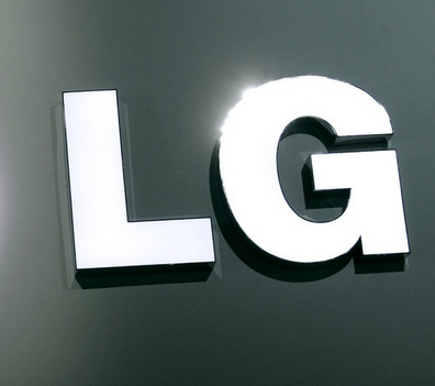 هاتف LG Y70 يظهر لاول مرة مع شاشة 4.7 انش