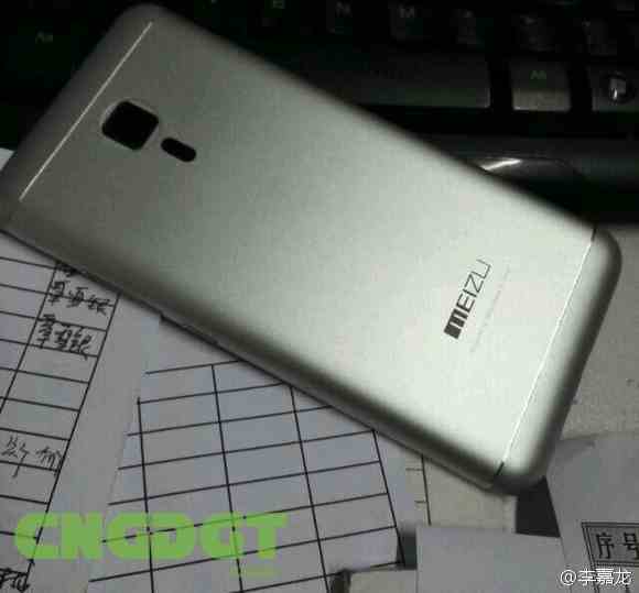 هاتف Meizu MX5 مع هيكل معدني