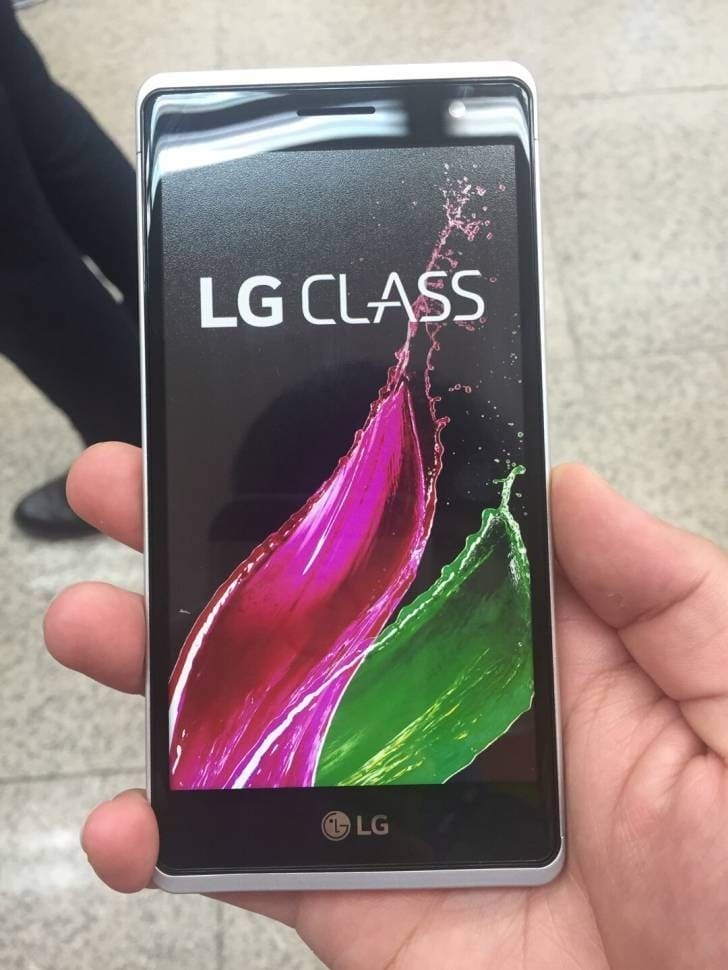 مواصفات وسعر وصور هاتف LG Class قبل الاعلان الاثنين المقبل